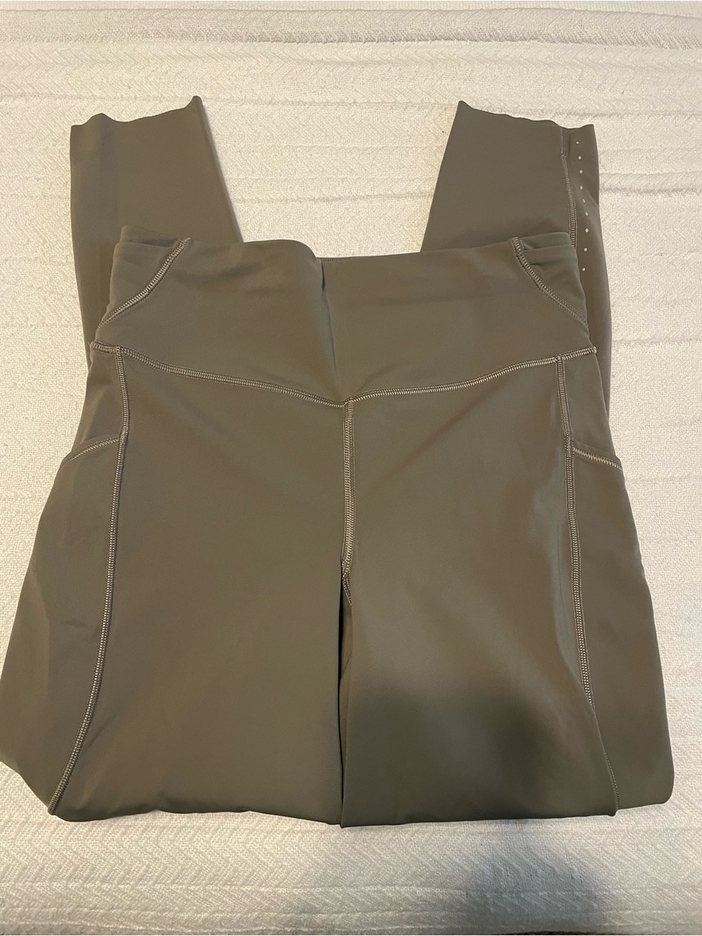 lululemon athletica Olive Green/grayHigh-Rise cropped Leggings with Side Pockets